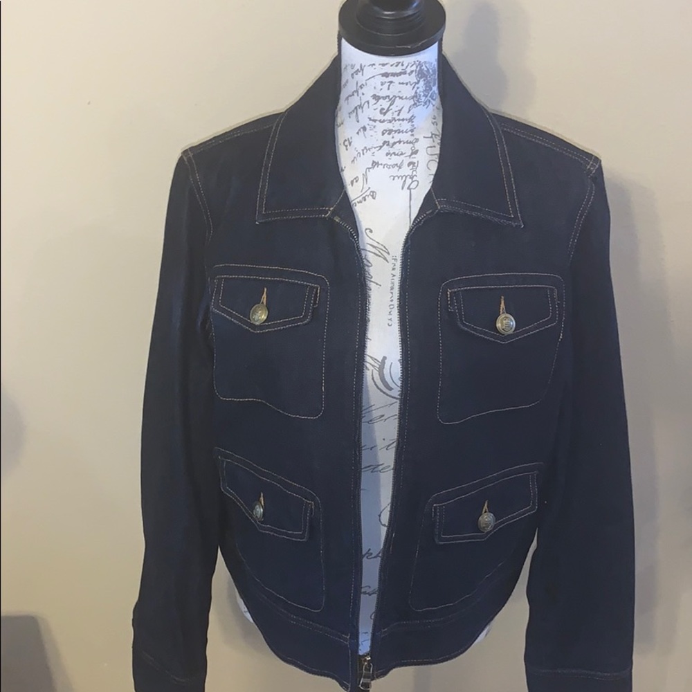 Jean jacket - Picture 2 of 7